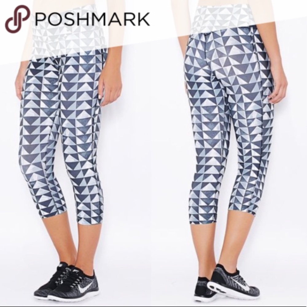 Nike Legend Crop Legging